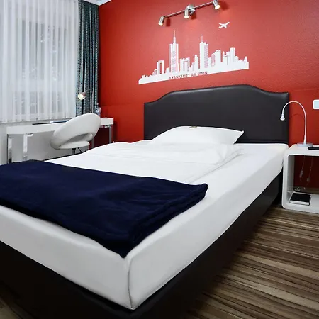 Airport & Seminarhotel 3*
