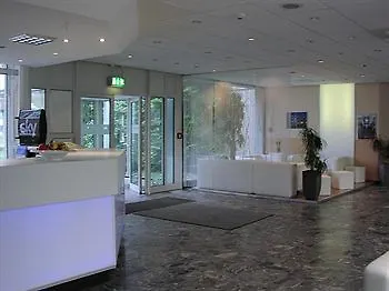 Hotel Airport & Seminarhotel 3*