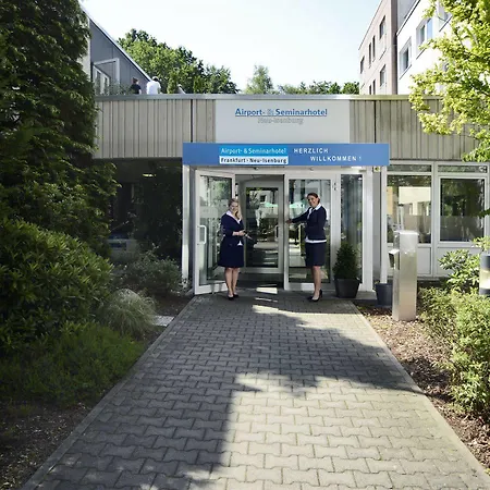 Airport & Seminarhotel 3*