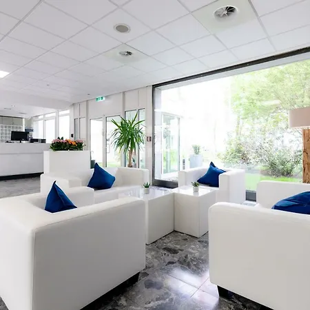 Airport & Seminarhotel Hotel