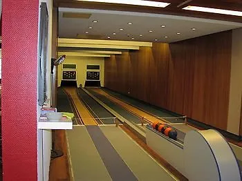 Airport & Seminarhotel 호텔