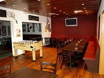 Airport & Seminarhotel 3* 노이 이젠부르크