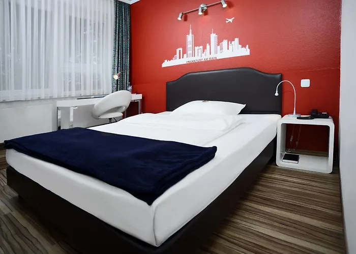 Airport & Seminarhotel 3*