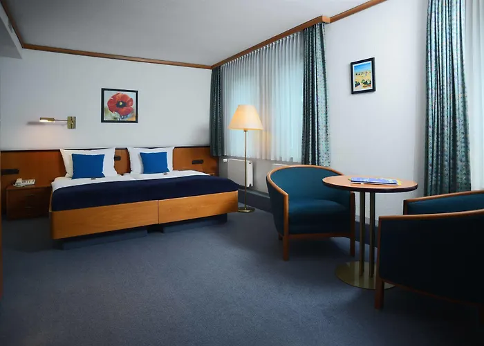 Airport & Seminarhotel 노이 이젠부르크