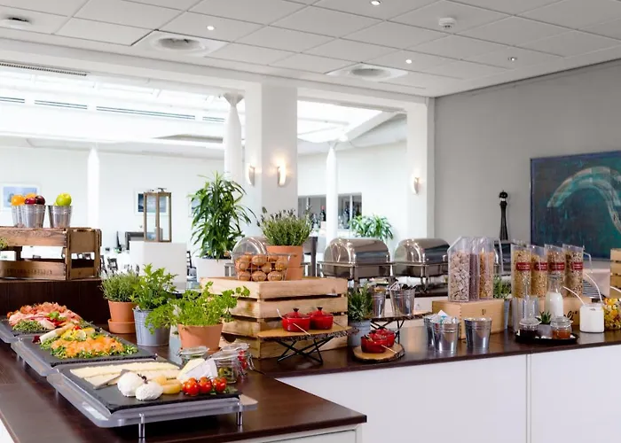 Airport & Seminarhotel 호텔 노이 이젠부르크